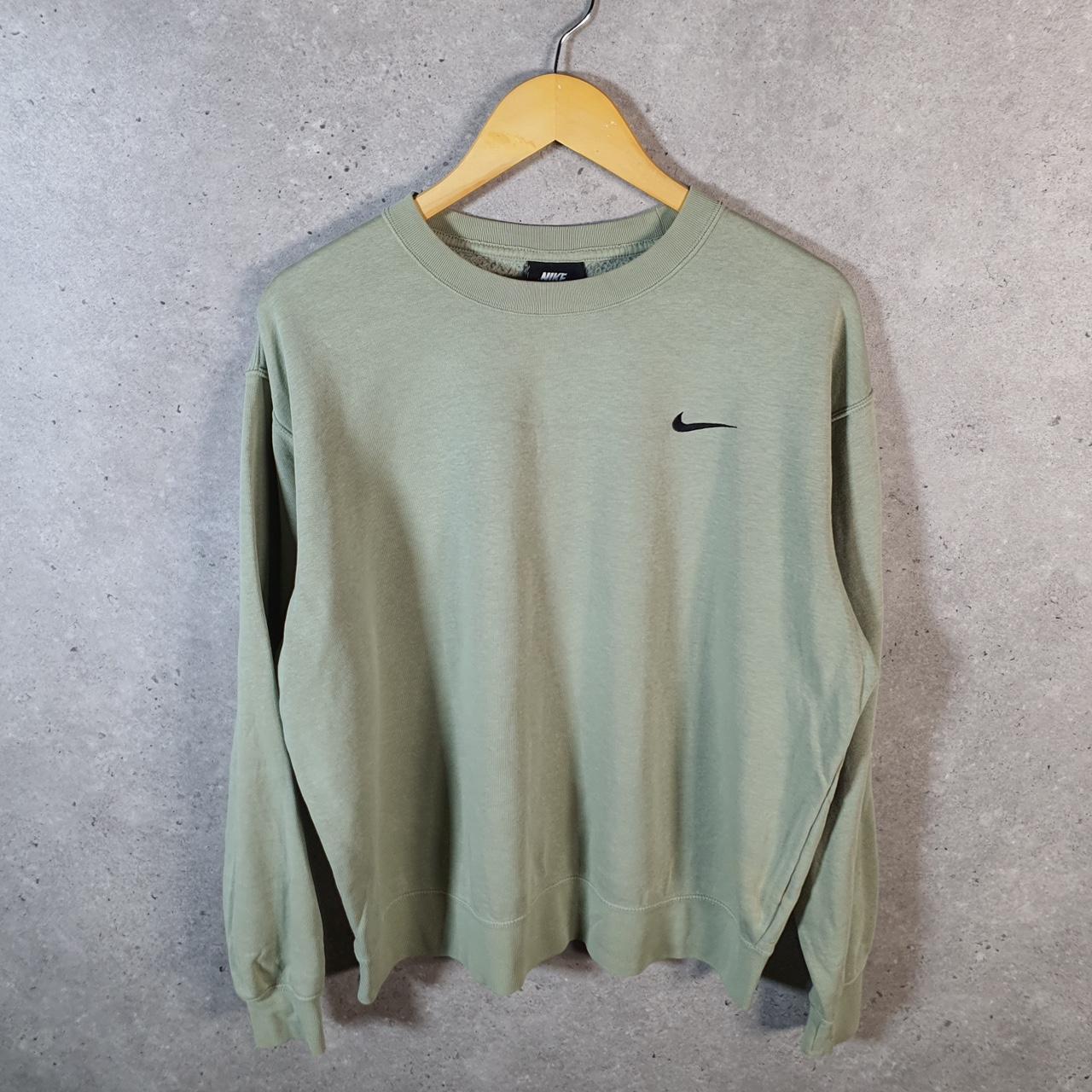 Vintage Nike Club Embroidered Sweatshirt Men’s Large Green Swoosh Y2K Pullover Logo