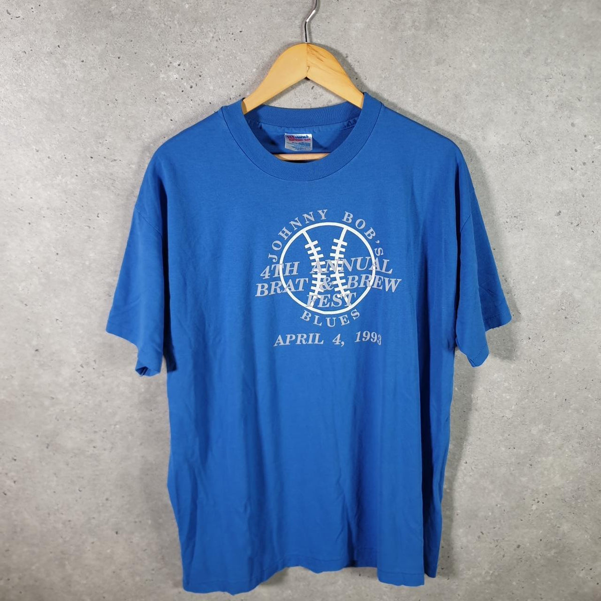 Vintage Hanes Heavyweight 50/50 Brats & Brew 1993 USA Single Stitch T Shirt Men’s XL Blue Big Fish Vintage