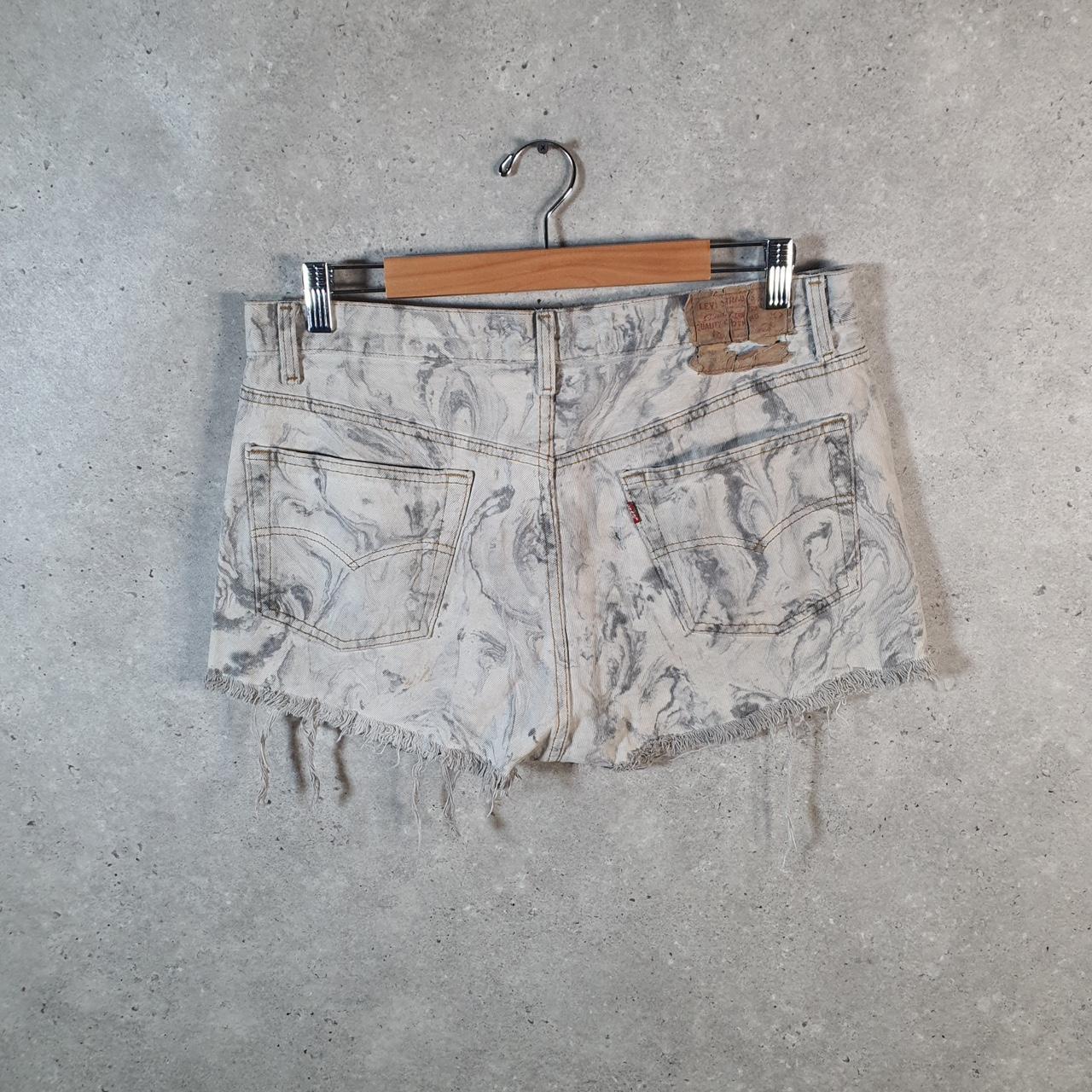 Vintage Levi’s Dyed Cut Off Shorts Jorts Cargo Womens W34 Grey Relaxed Denim