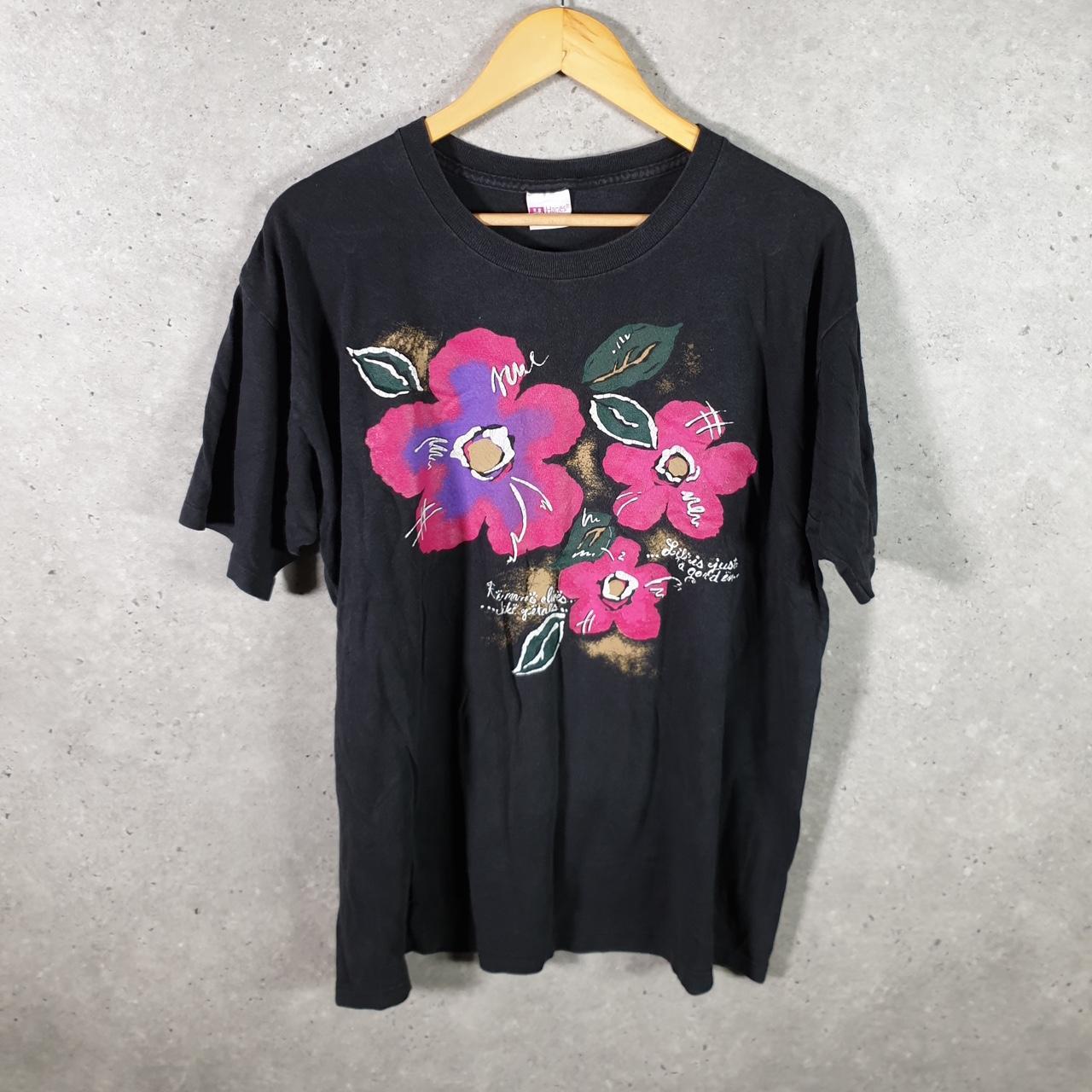 Vintage Hanes Her Way Flowers Graphic 90s USA Single Stitch T Shirt Womens XL Black Big Fish Vintage