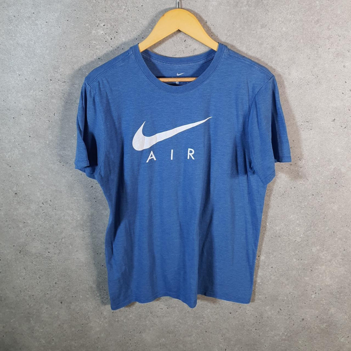 Vintage Nike Air Spellout T Shirt Men’s Medium Blue Logo Swoosh Athletic