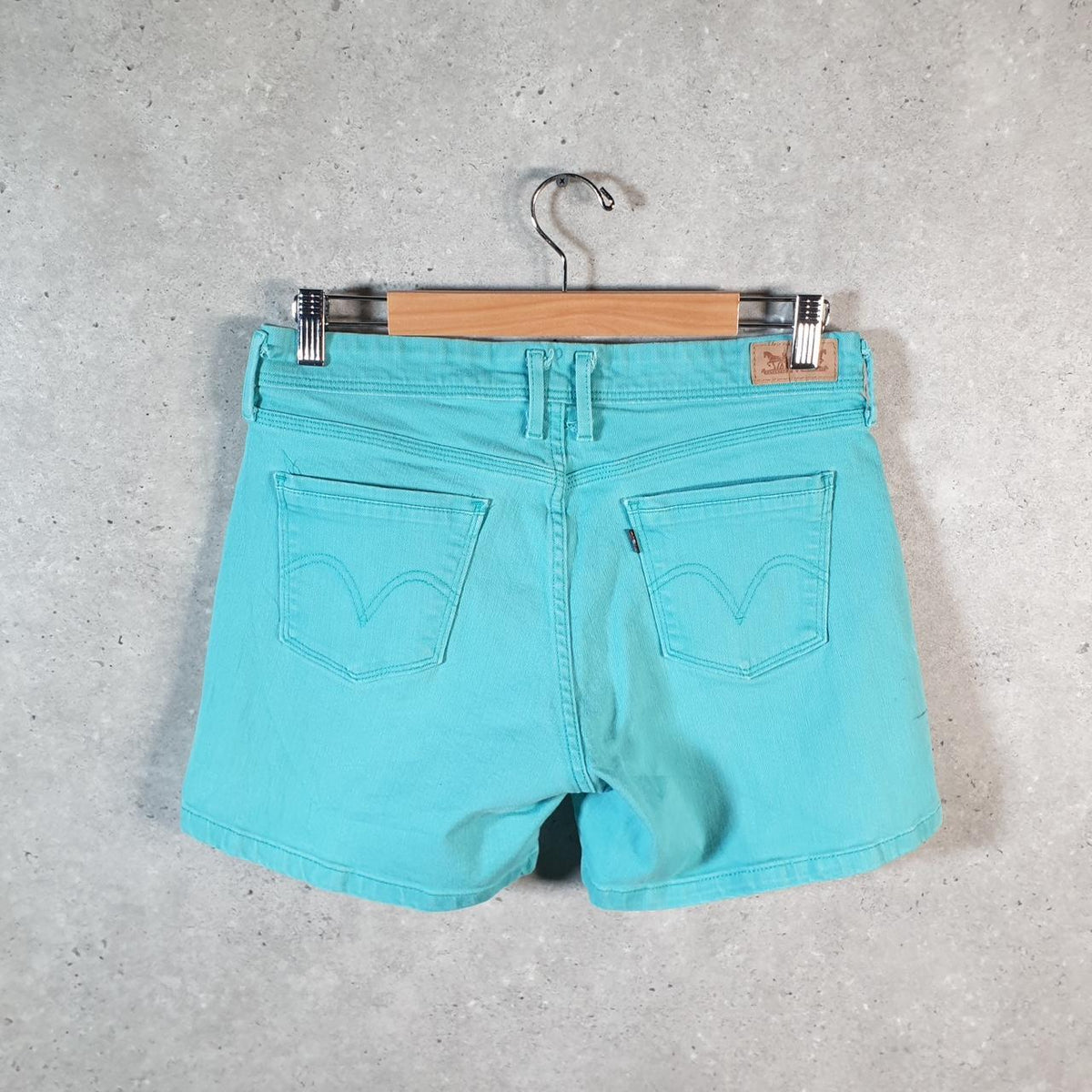 Vintage Levi’s Baggy Shorts Jorts Cargo Womens W29 Blue relaxed Denim