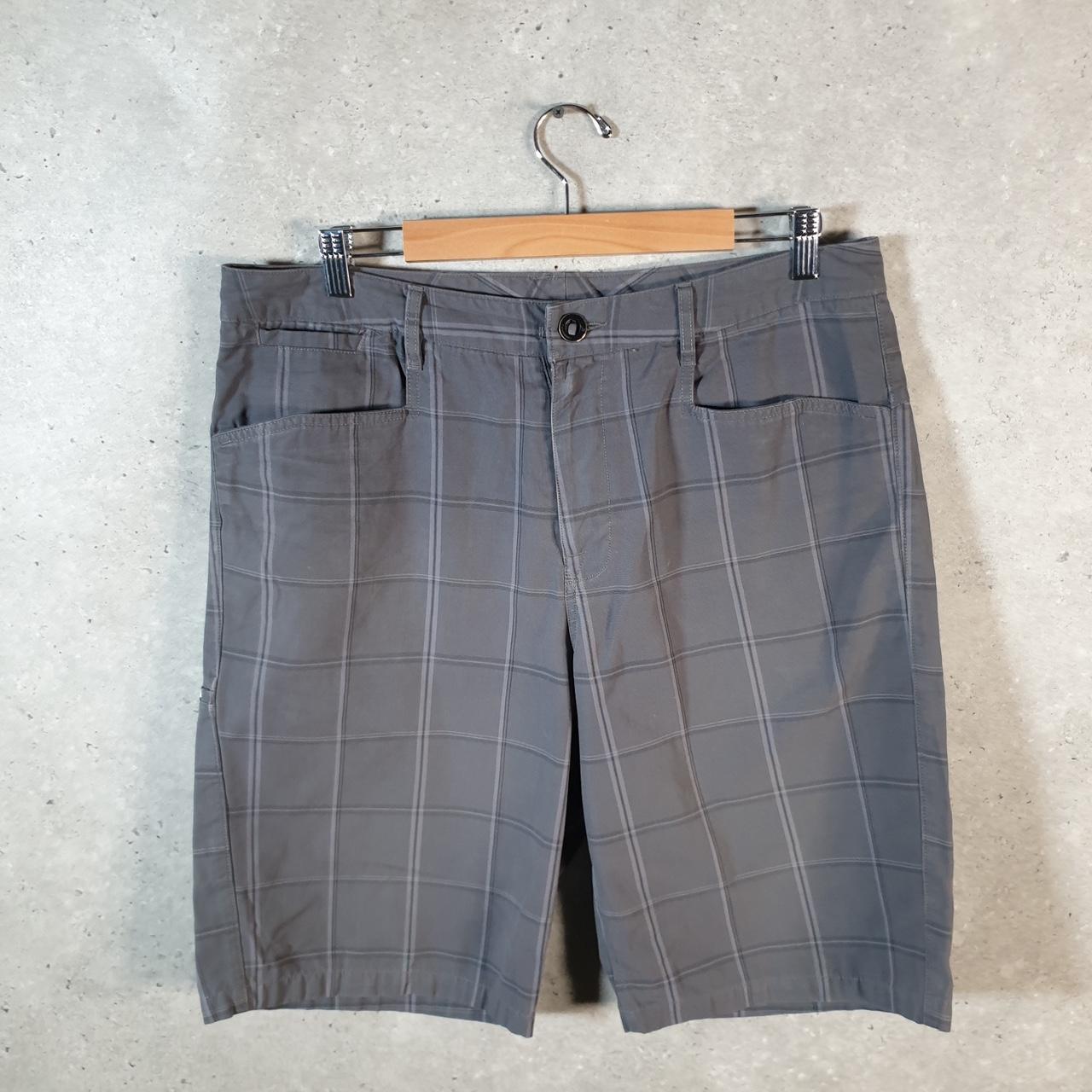 Vintage The North Face TNF Shorts Jorts Chino Cargo Men’s W34 Grey Checkered Cotton
