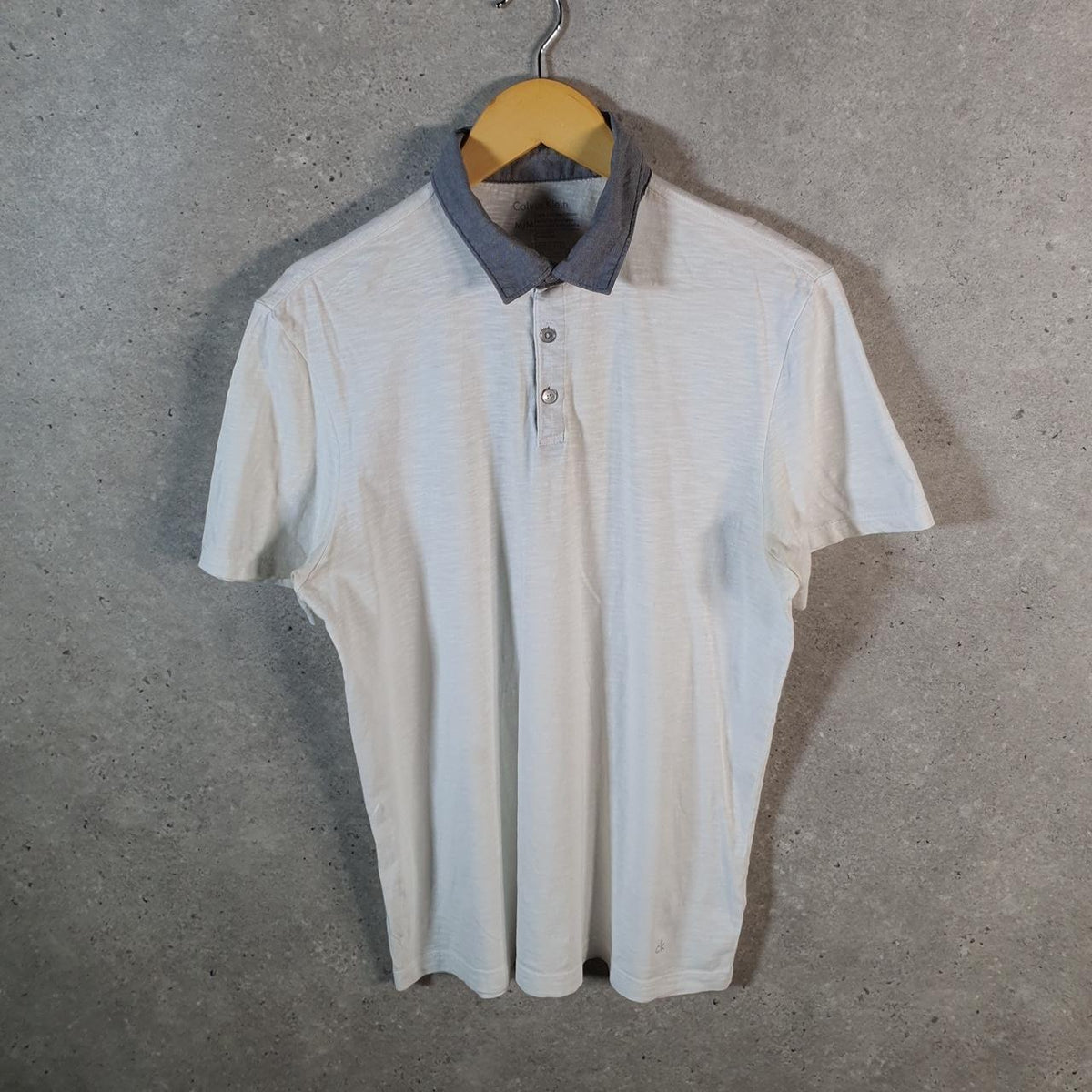 Vintage Calvin Klein Polo Shirt Men’s Medium White Body Fit Printed Logo