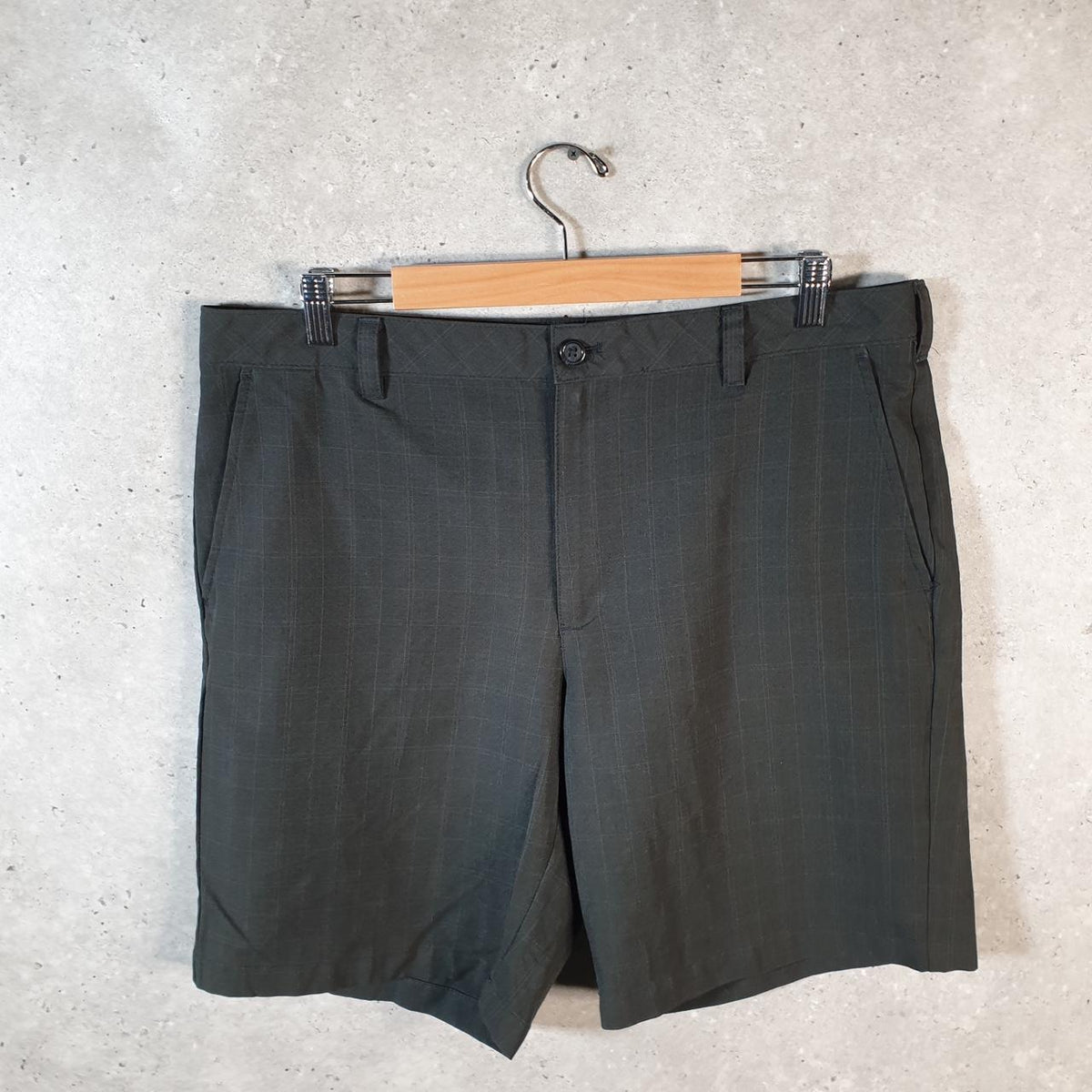 Vintage Izod Golf Chino Shorts Jorts Cargo Men’s W36 Black Baggy Cotton