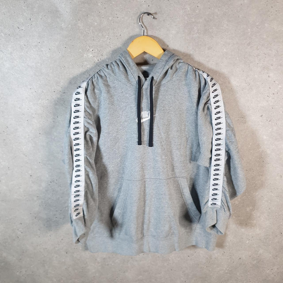 Vintage Nike Club Hoodie Womens Large Grey Centre Swoosh Y2K Pullover Logo