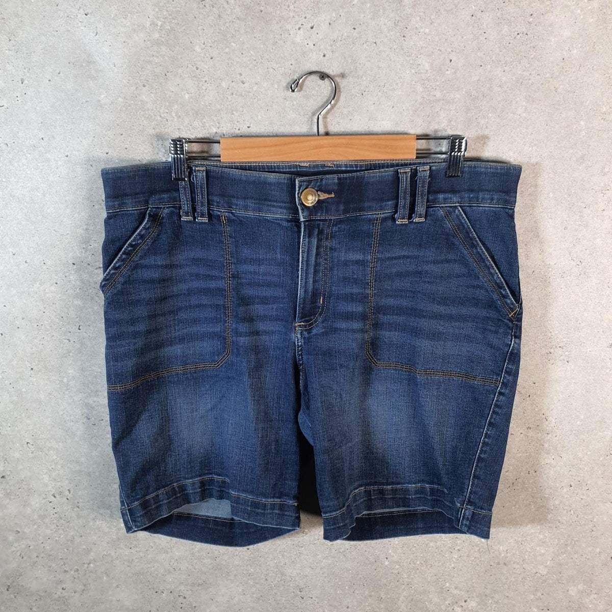 Vintage Lee Baggy Shorts Jorts Cargo Womens W38 Blue Relaxed Denim