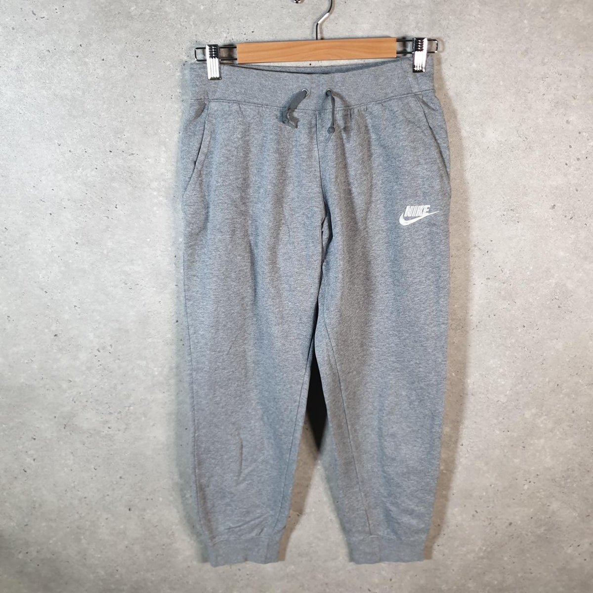 Vintage Nike Club Sweatpant Joggers Womens Large Grey Swoosh Sports Tracksuit Big Fish Vintage