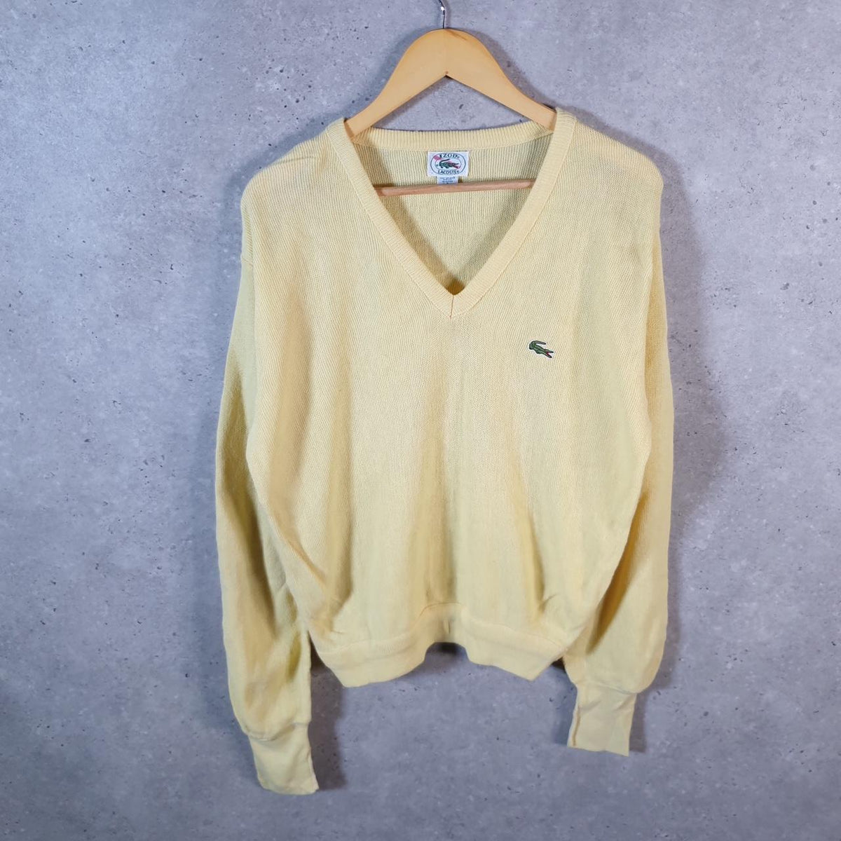 Vintage Izod Lacoste Knit Sweater Mens Small Yellow Y2K Jumper Logo