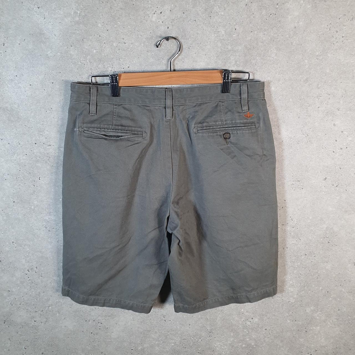 Vintage Dockers Chino Shorts Jorts Cargo Men’s W34 Grey Baggy Cotton