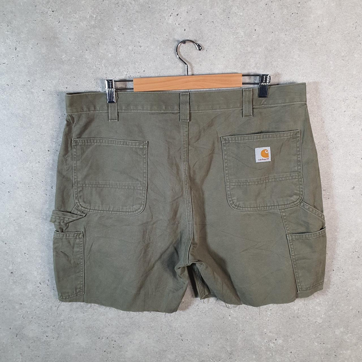 Vintage Carhartt Baggy Carpenter Shorts Jorts Cargo Men’s W40 Khaki Green Relaxed Fit Workwear Big Fish Vintage