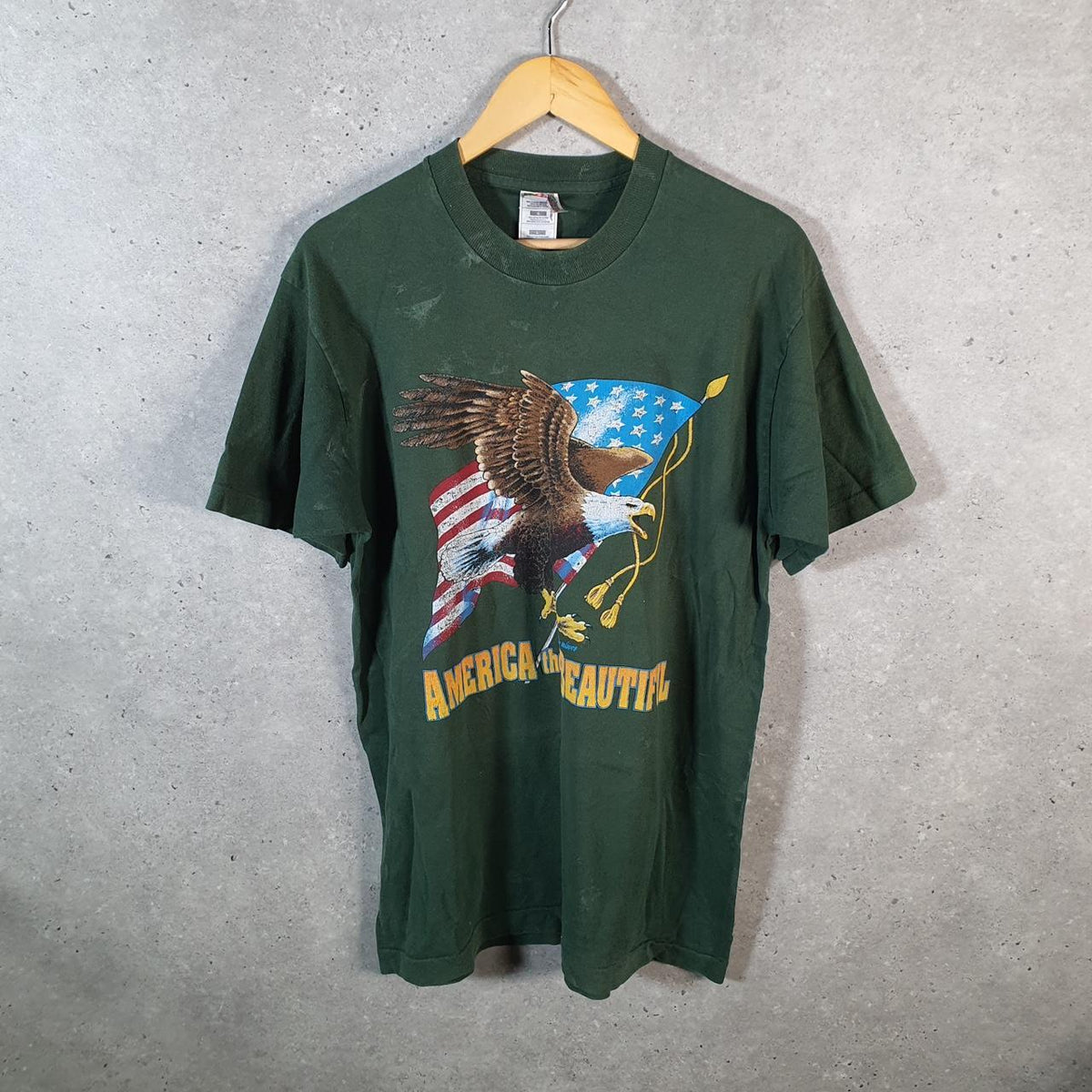 Vintage Fruit of the Loom American Eagle Single Stitch T Shirt Men’s Large Green Big Fish Vintage