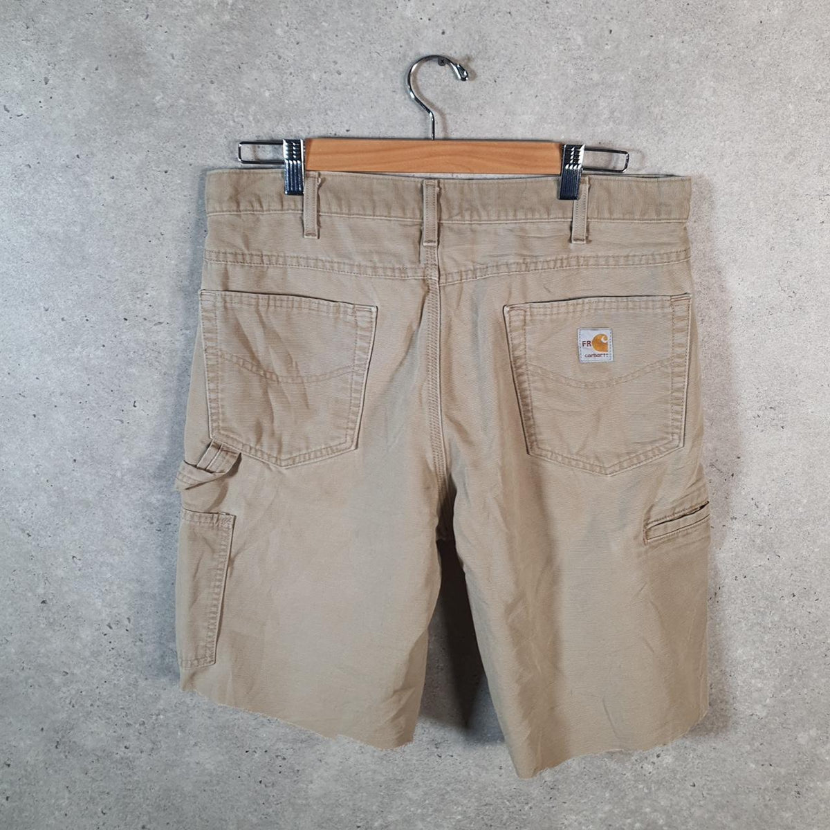 Vintage Carhartt Baggy Carpenter Shorts Jorts Cargo Men’s W34 Brown Relaxed Fit Workwear Big Fish Vintage