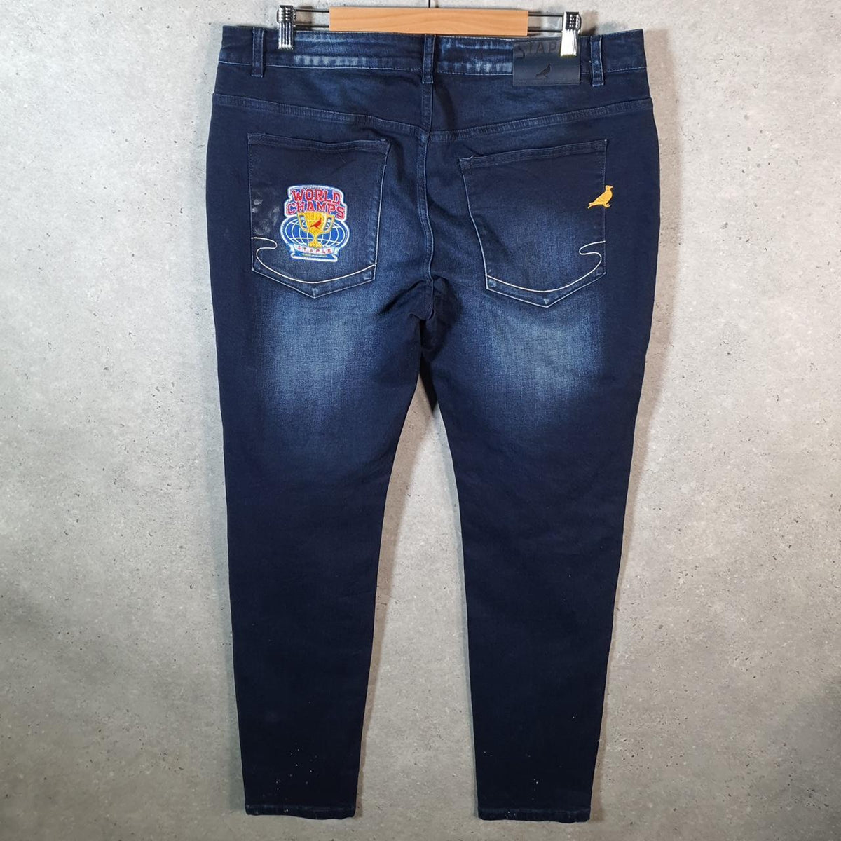 Vintage Staple World Champs Y2K Hip Hop Jeans Mens W36 Blue Denim Big Fish Vintage