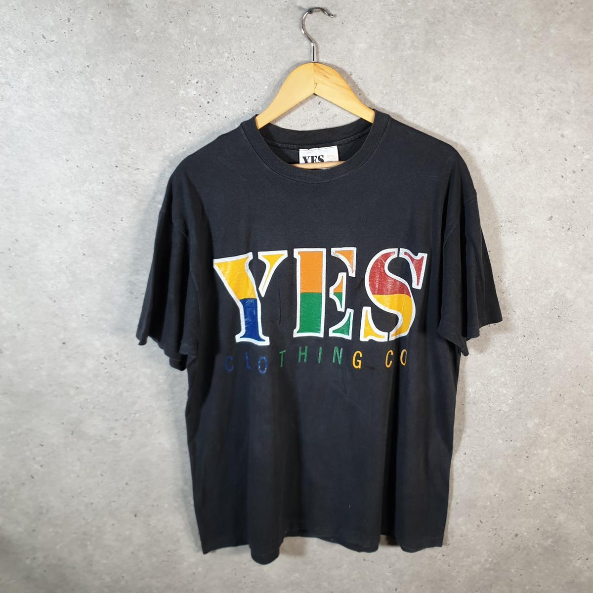 Vintage Yes Clothing Company Spellout USA Single Stitch T Shirt Men’s Medium Black Big Fish Vintage