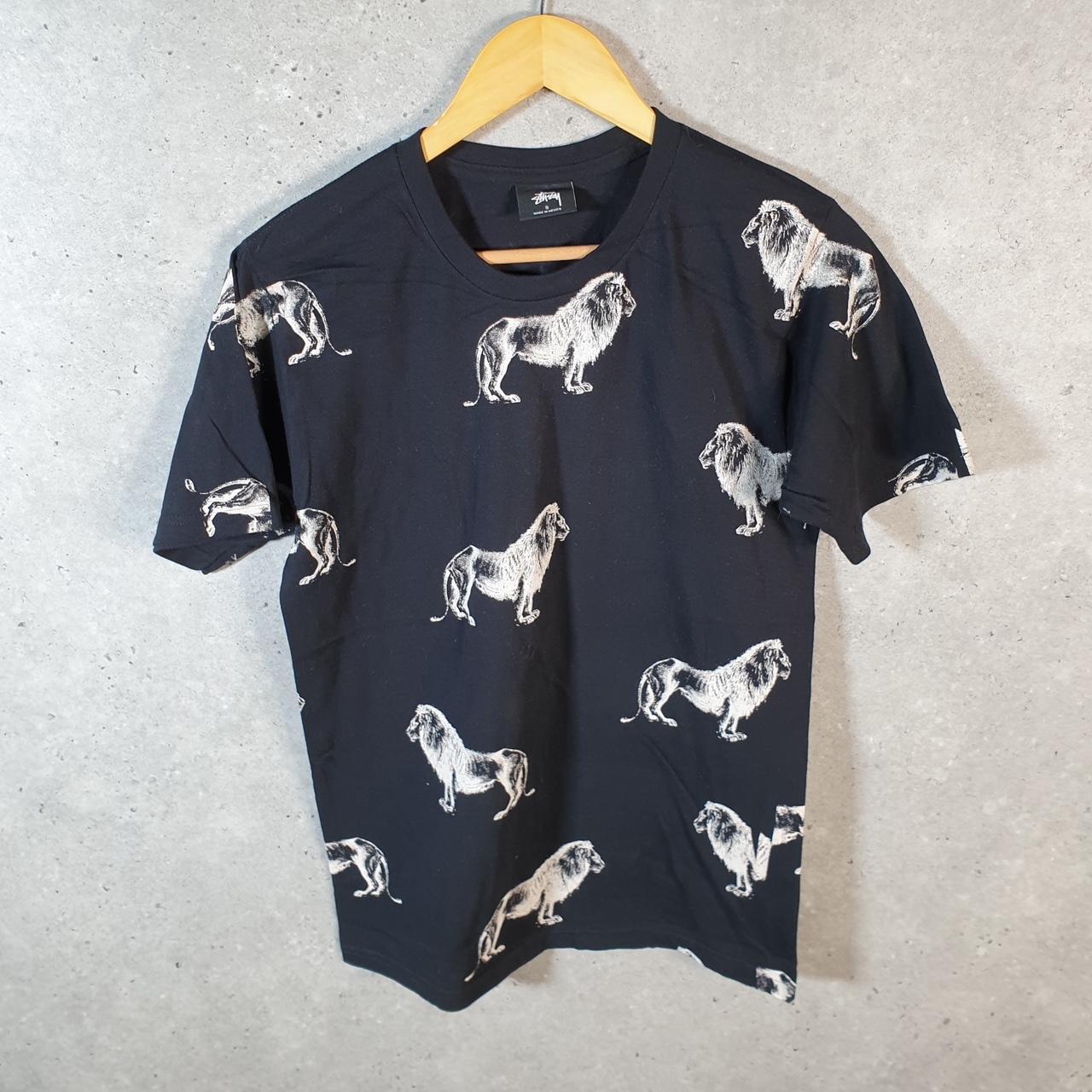 Vintage Stussy Lion All Over Print AOP T Shirt Men’s Small Black Graphic Short Sleeve