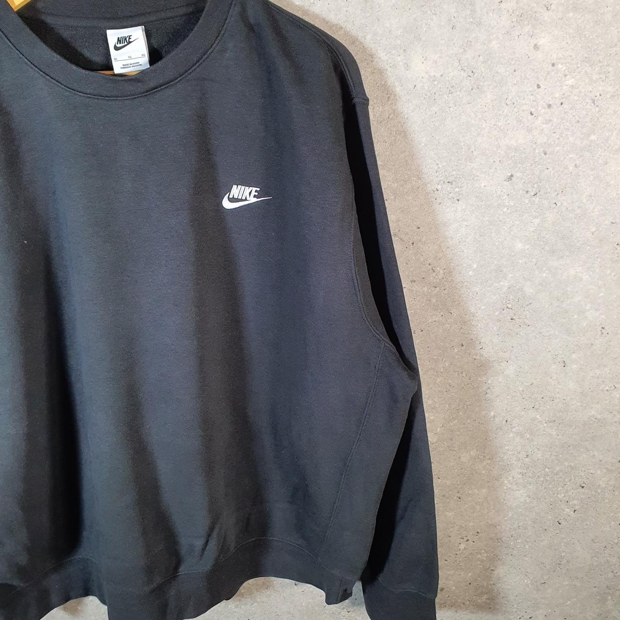 Vintage Nike Club Embroidered Sweatshirt Men’s XL Black Swoosh Y2K Pullover Logo