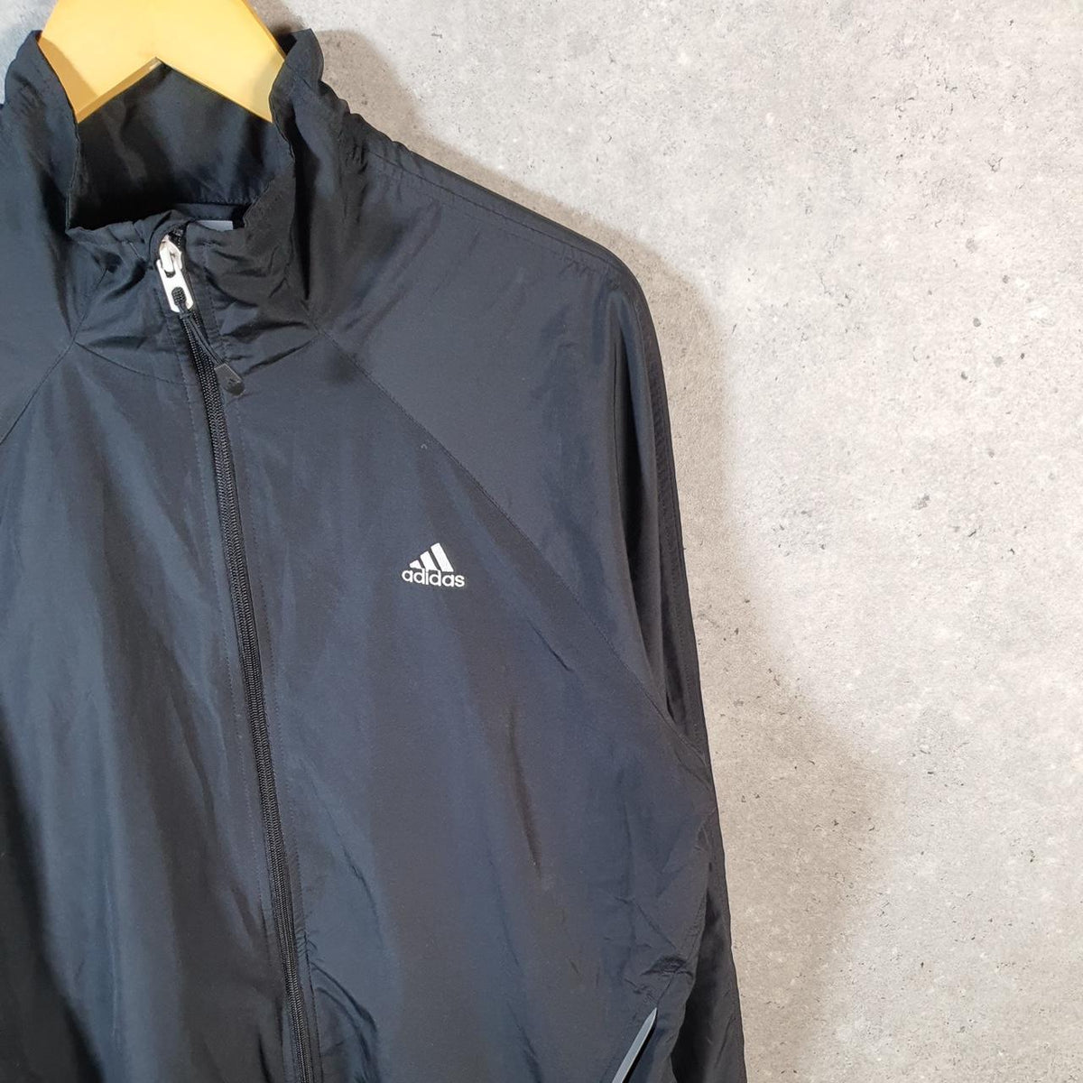 Vintage Adidas Windbreaker Track Jacket Womens XL Black USA Three Stripes Full Zip