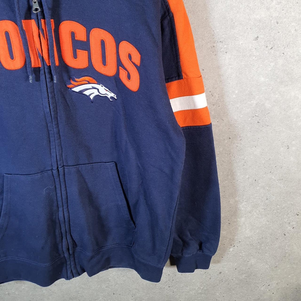 Vintage NFL Denver Broncos Hoodie Womens Medium Blue USA Pro Sport American Football