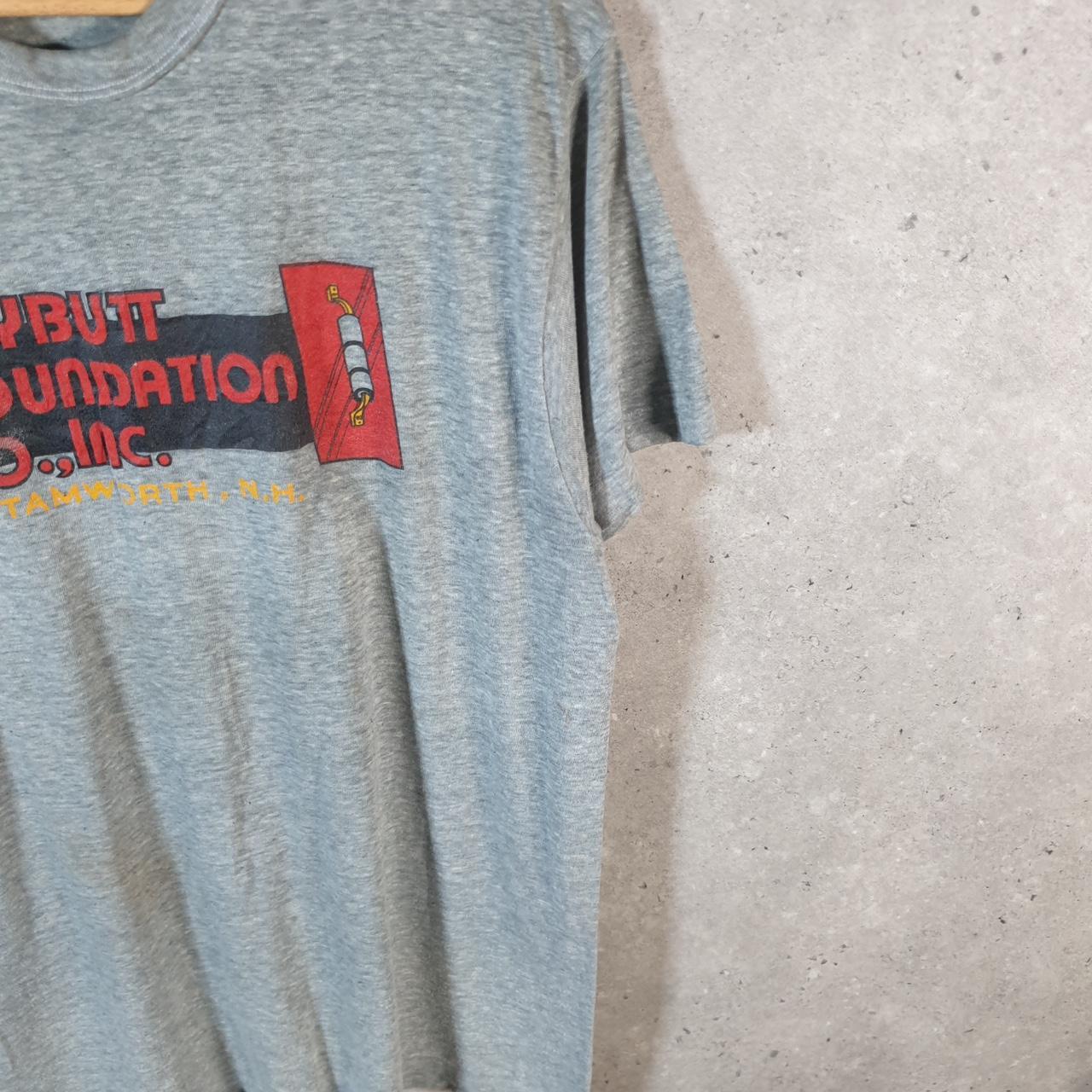 Vintage Hanes Babbitt Foundation Tamworth USA Single Stitch T Shirt Men’s Medium Grey