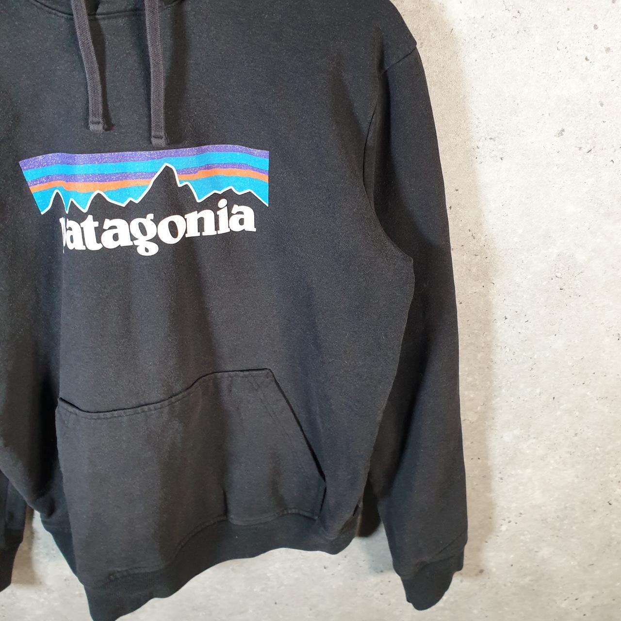 Vintage Patagonia Uprisal Hoodie Men’s Medium Black Pullover Regular Fit Spellout Logo