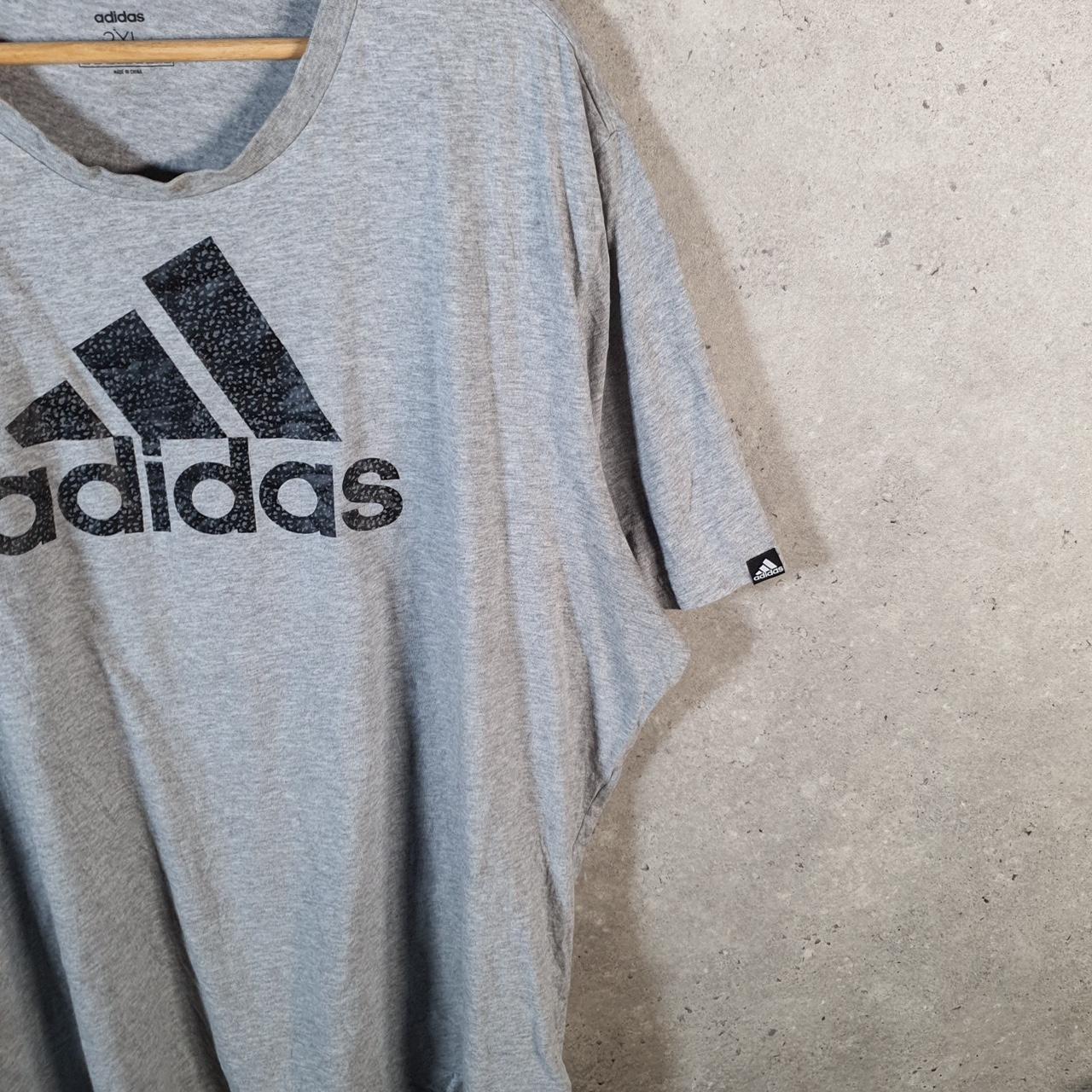 Vintage Adidas Spellout T Shirt Men’s 2XL Grey Three Stripes Logo Athletic