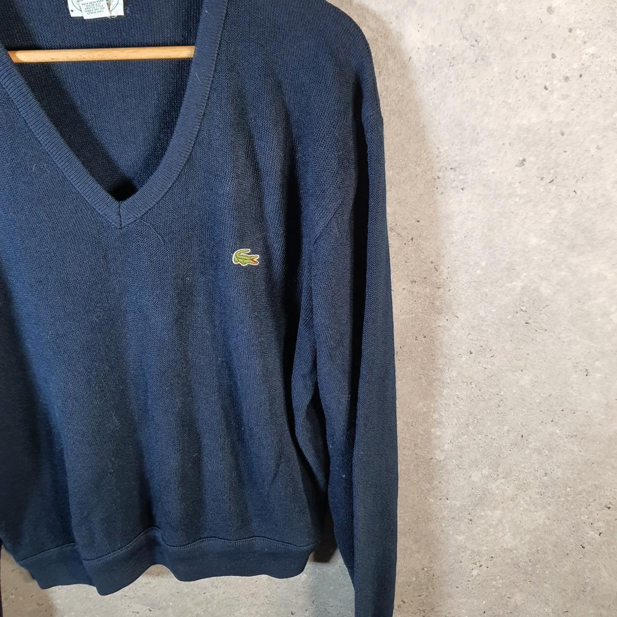 Vintage Lacoste Sweatshirt Men’s Medium Navy Blue Pullover Logo Y2K Jumper Logo