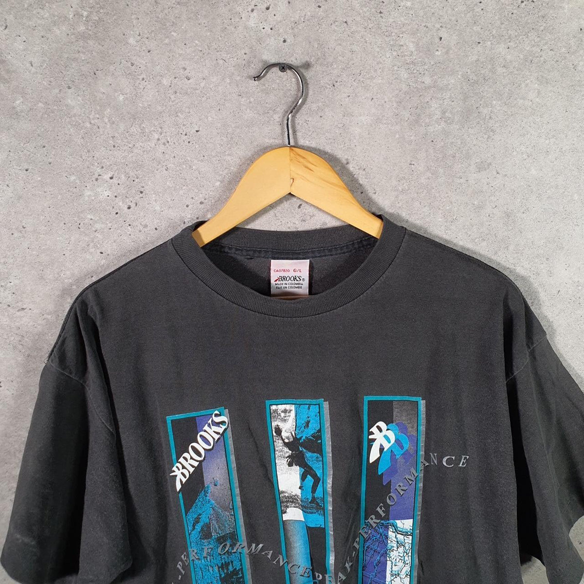 Vintage Brooks Performance Graphic 90s USA Single Stitch T Shirt Men’s Large Black