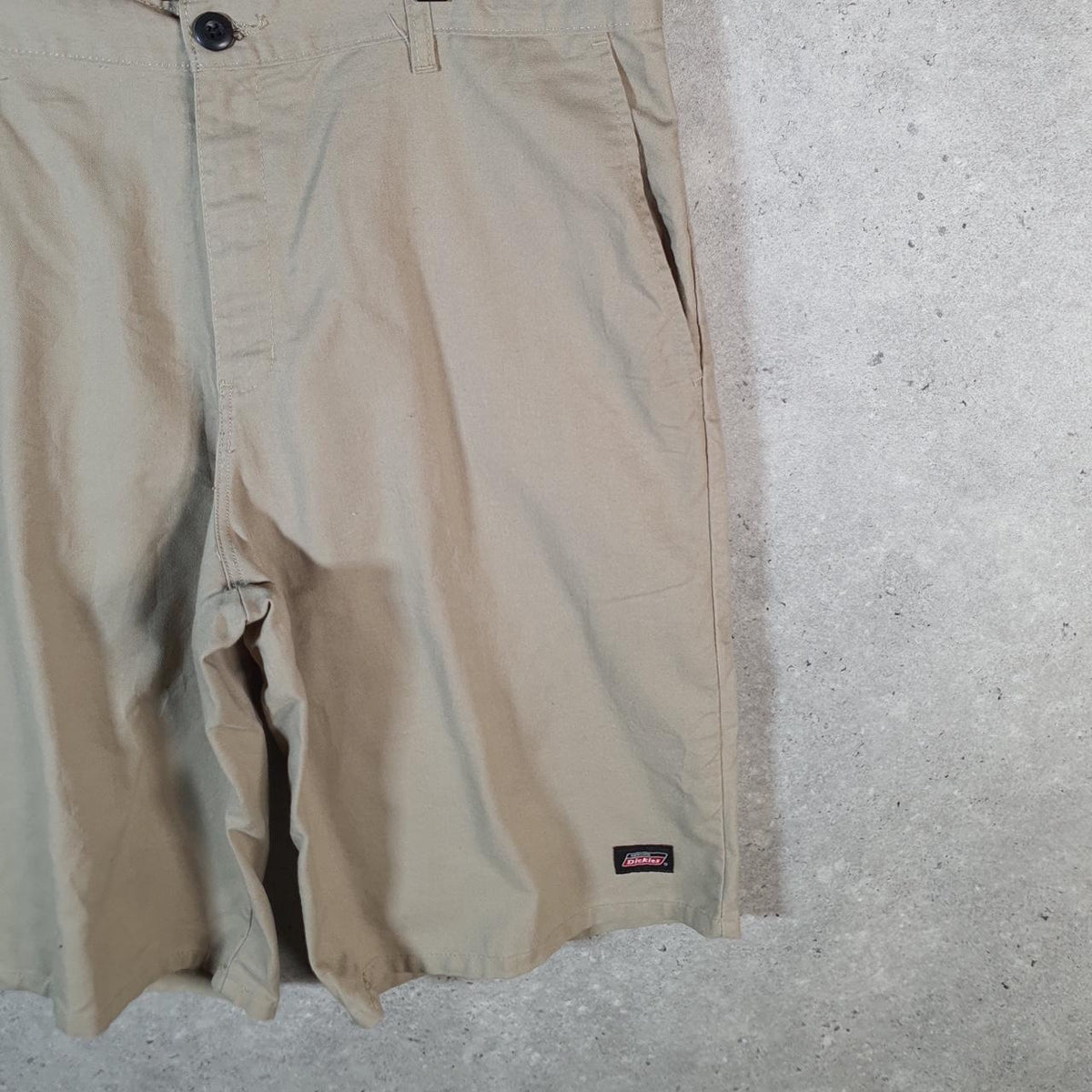 Vintage Dickies Carpenter Shorts Jorts Cargo Men’s W36 Brown Relaxed Fit Baggy Workwear Big Fish Vintage