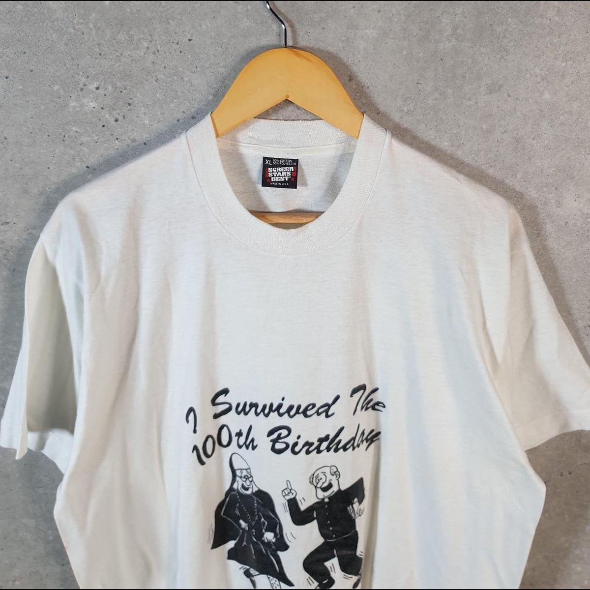 Vintage Screen Stars Survived 100th Birthday USA Single Stitch T Shirt Men’s XL White C8970