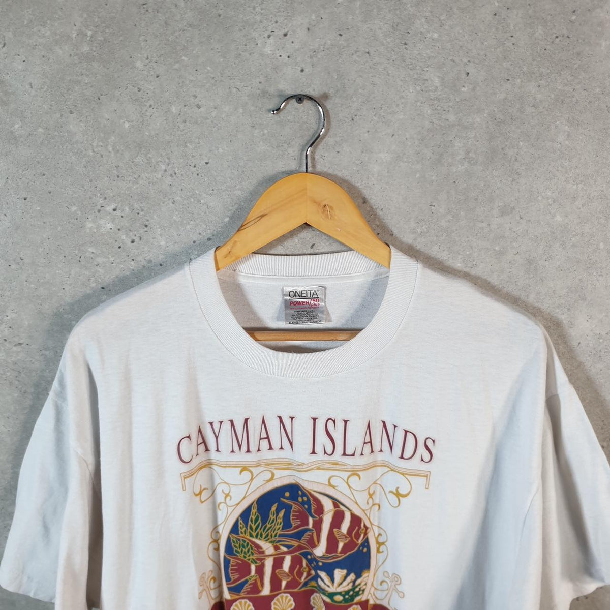 Vintage Oneita Power Cayman Islands 90s Single Stitch T Shirt Men’s XL White C8124