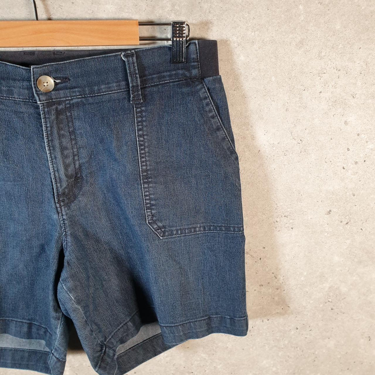 Vintage Lee Baggy Shorts Jorts Cargo Womens W32 Blue Relaxed Denim