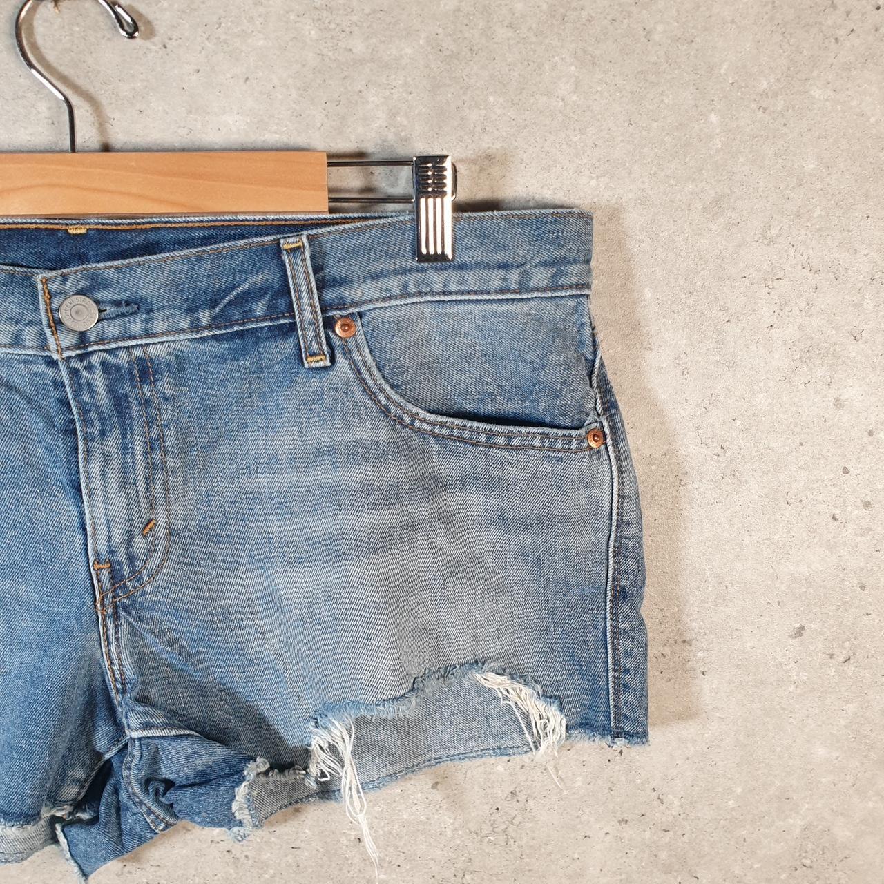 Vintage Levi’s Cut Off Baggy Shorts Jorts Cargo Womens W32 Blue Relaxed Denim