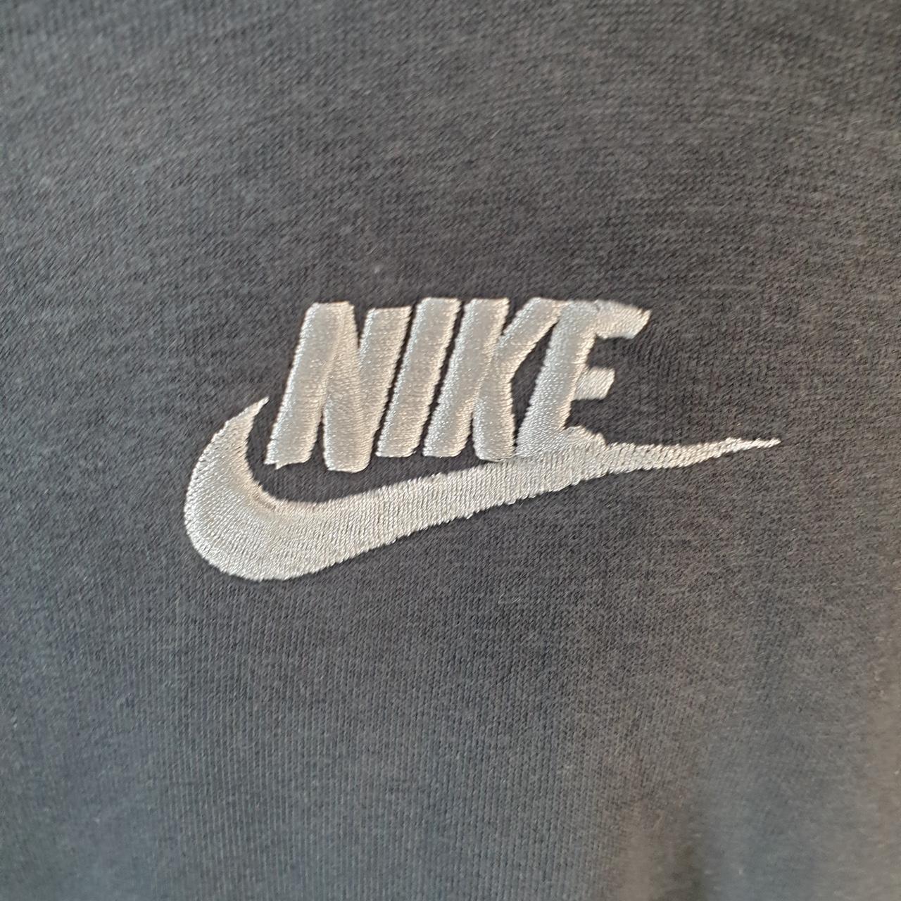 Vintage Nike Club Hoodie Men’s Small Black Centre Swoosh Y2K Pullover Sweatshirt Logo