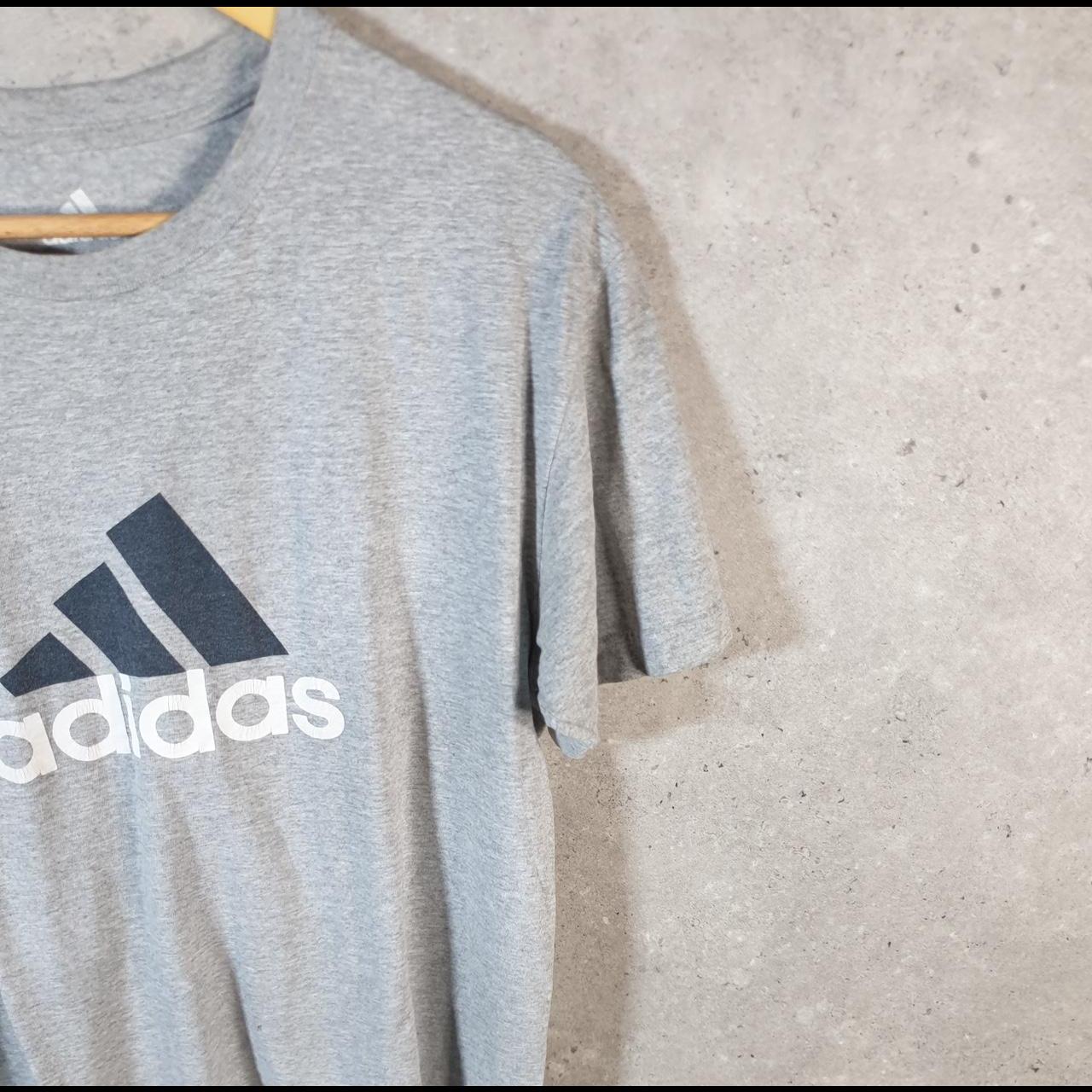 Vintage Adidas Spellout T Shirt Men’s Small Grey Three Stripes Logo Athletic