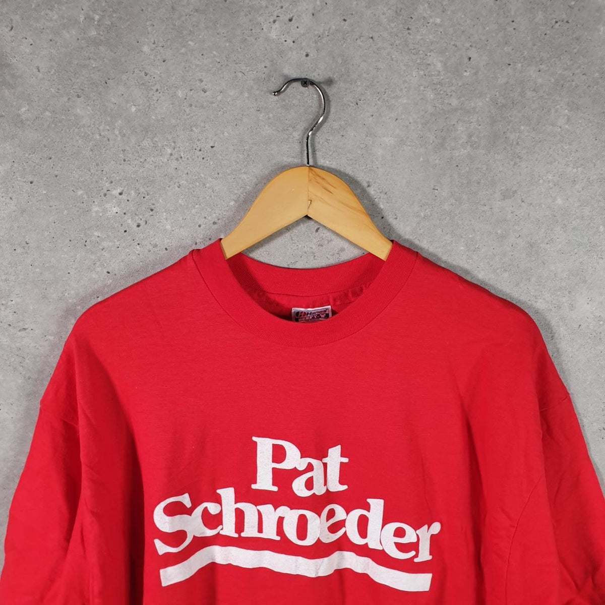 Vintage Hanes Beefy Pat Schroeder USA 90s Single Stitch T Shirt Men’s XL Red Big Fish Vintage