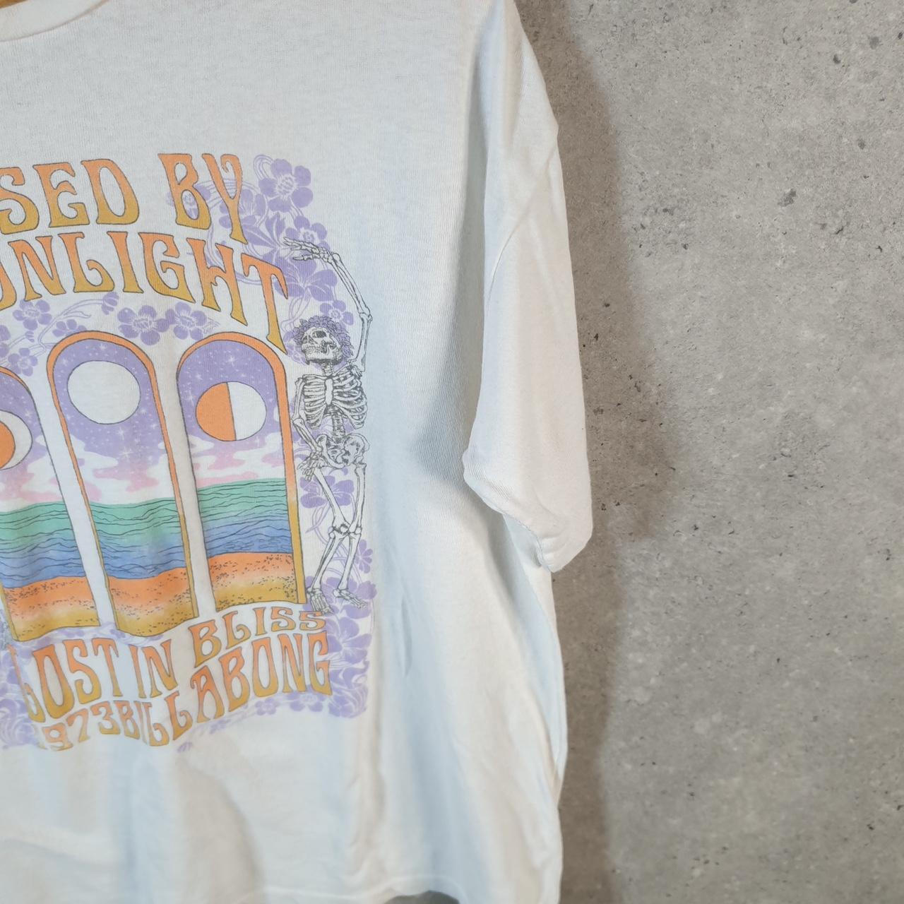 Vintage Billabong Kissed By Moonlight T Shirt Men’s Small White Casual Logo Surfing Y2K