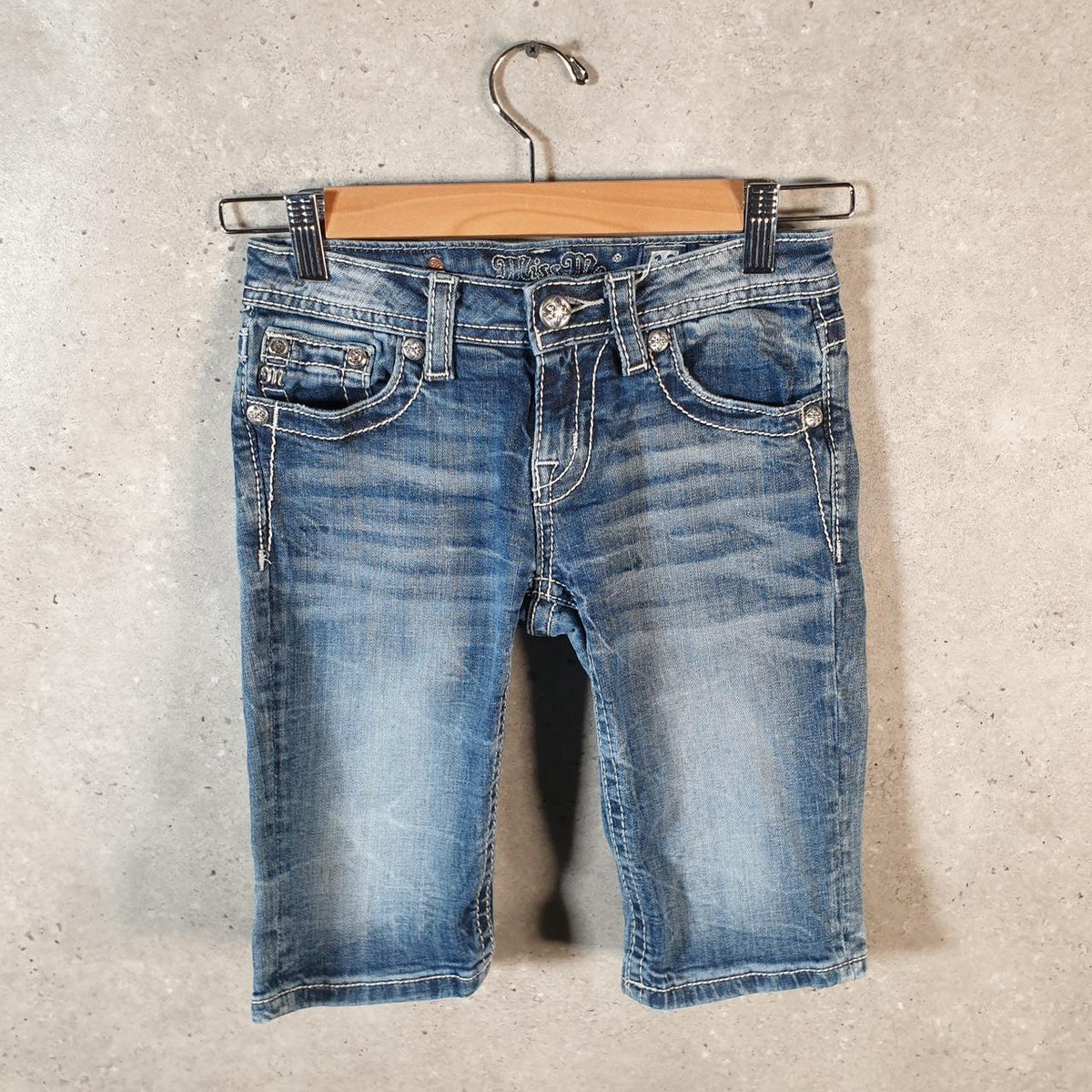 Vintage Miss Me Baggy Y2K Hip Hop Jeans Shorts Jorts Womens W24 Blue Denim Low Rise
