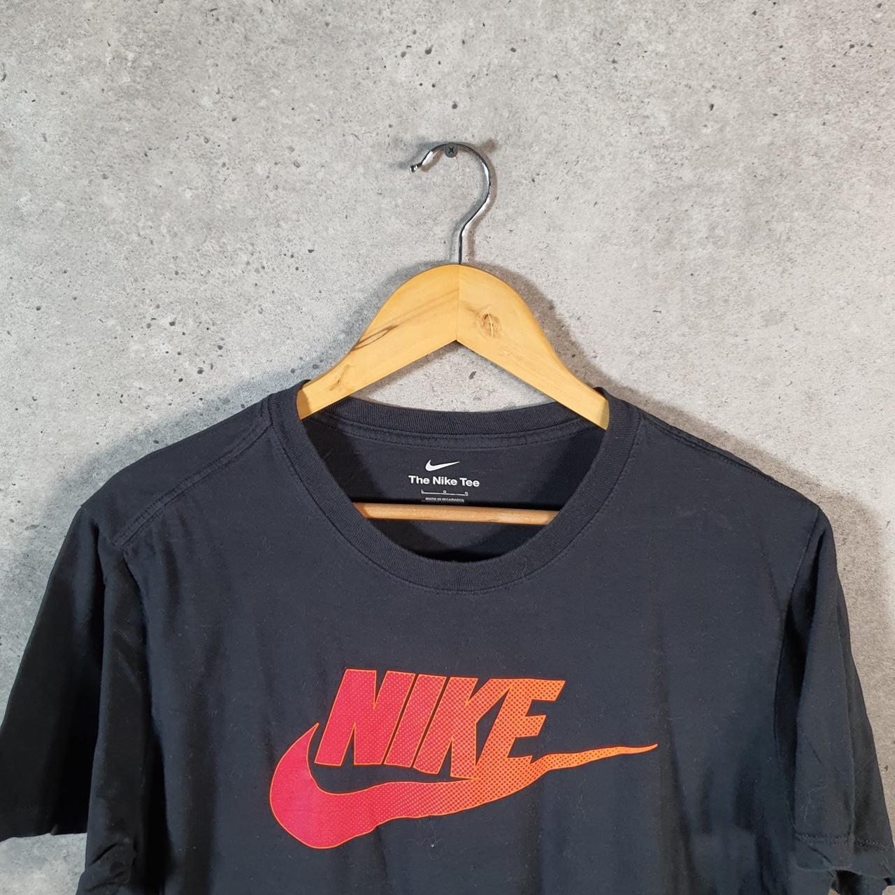 Vintage Nike Spellout T Shirt Womens Large Black Printed Single Swoosh Logo Athletic Big Fish Vintage