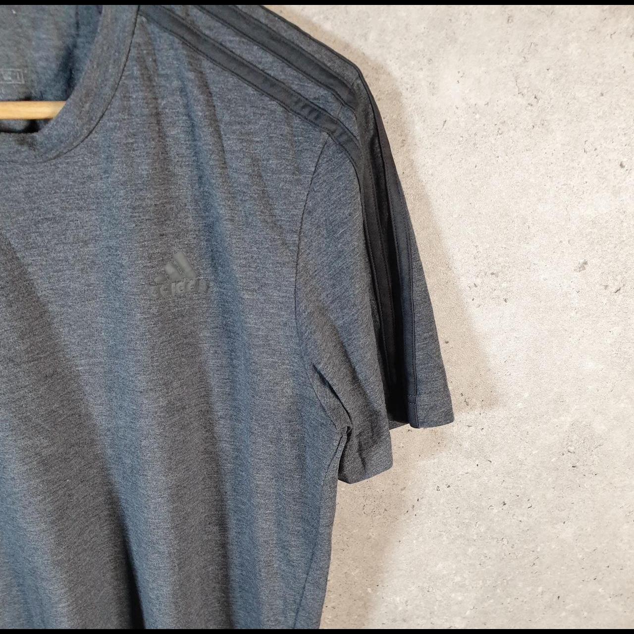 Vintage Adidas ClimaLite Spellout T Shirt Men’s Medium Grey Three Stripes Logo Athletic