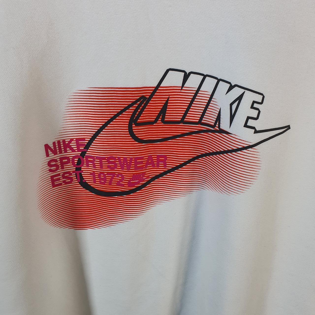 Vintage Nike Club Sweatshirt Men’s 2XL White Swoosh Y2K Pullover Logo
