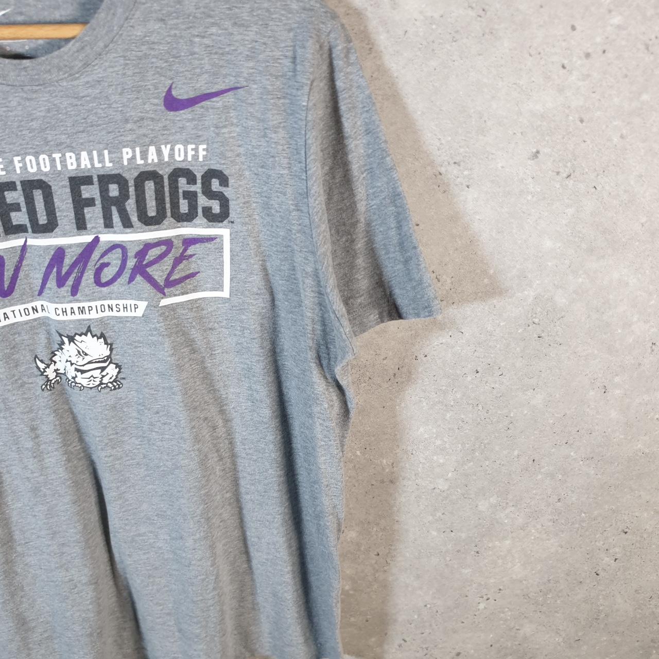 Vintage Nike 2023 Horned Frogs T Shirt Men’s Large Grey Logo Swoosh Athletic