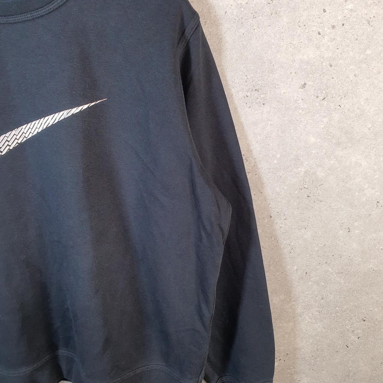 Vintage Nike Club Sweatshirt Men’s XL Black Swoosh Y2K Pullover Logo
