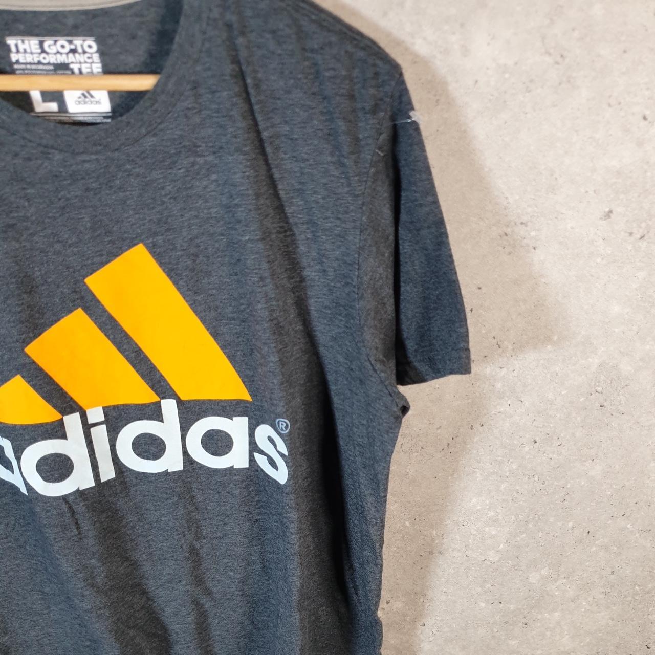 Vintage Adidas Go To Performance T Shirt Men’s Large Grey Three Stripes Logo Athletic