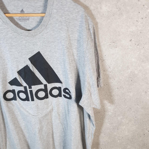 Vintage Adidas Amplifier T Shirt Men’s 2XL Grey Three Stripes Logo Athletic