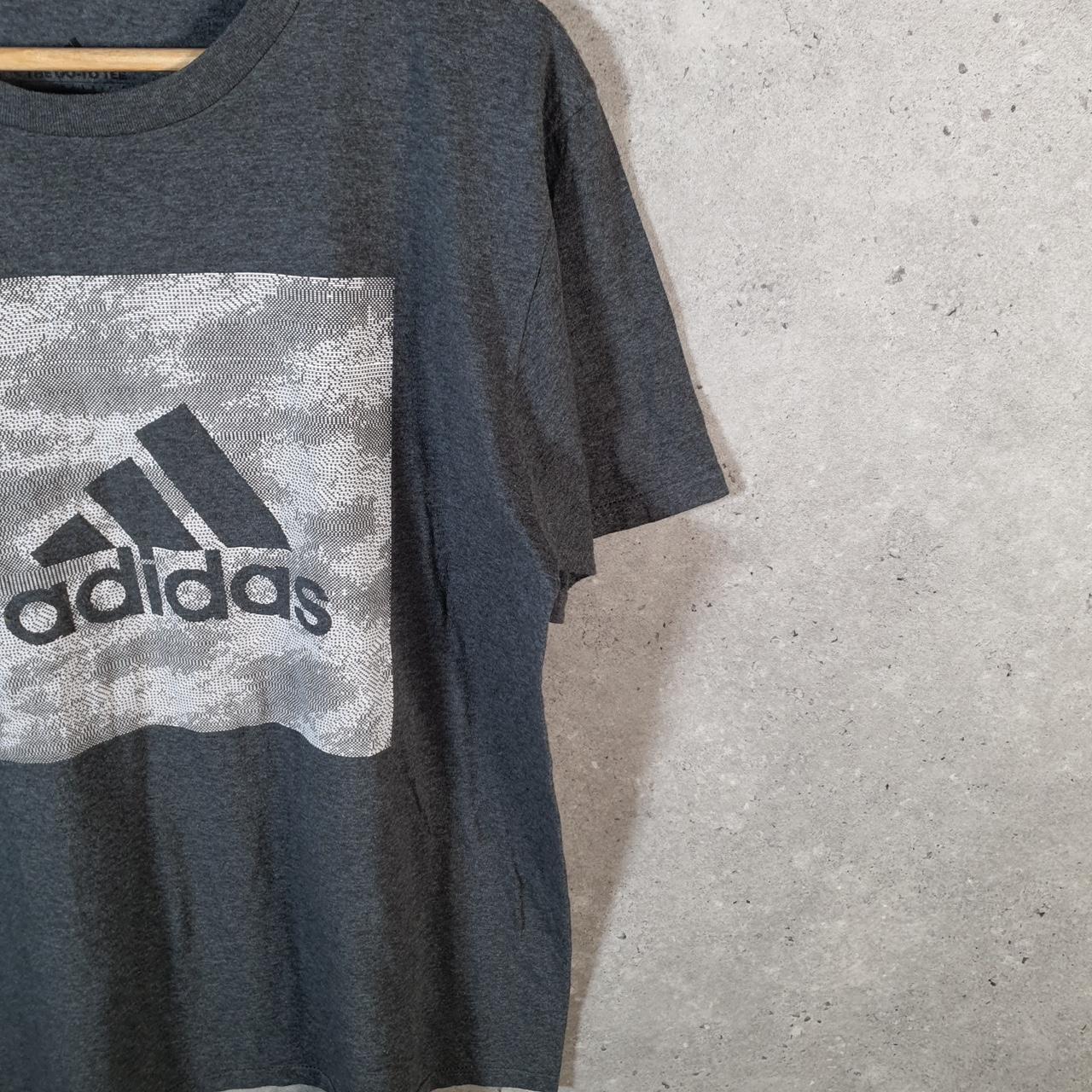 Vintage Adidas Go To Tee T Shirt Men’s Medium Grey Three Stripes Logo Athletic