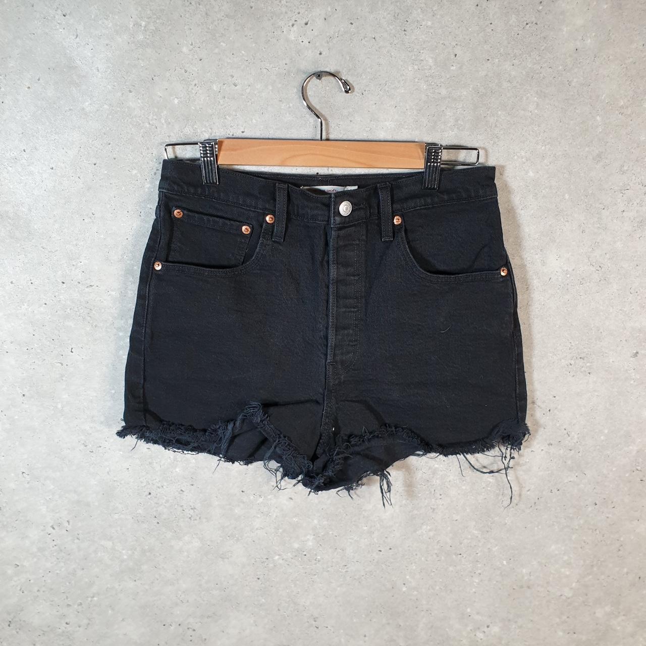 Vintage Levi’s Baggy Shorts Jorts Cargo Womens W30 Black Relaxed Denim
