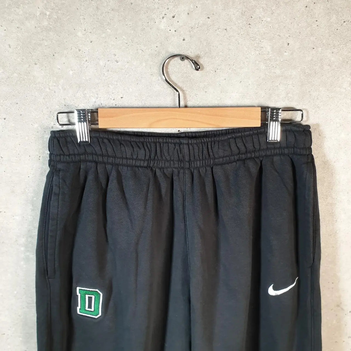 Vintage Nike Club Sweatpant Joggers Mens Medium Black Swoosh Sports Tracksuit - Big Fish Vintage