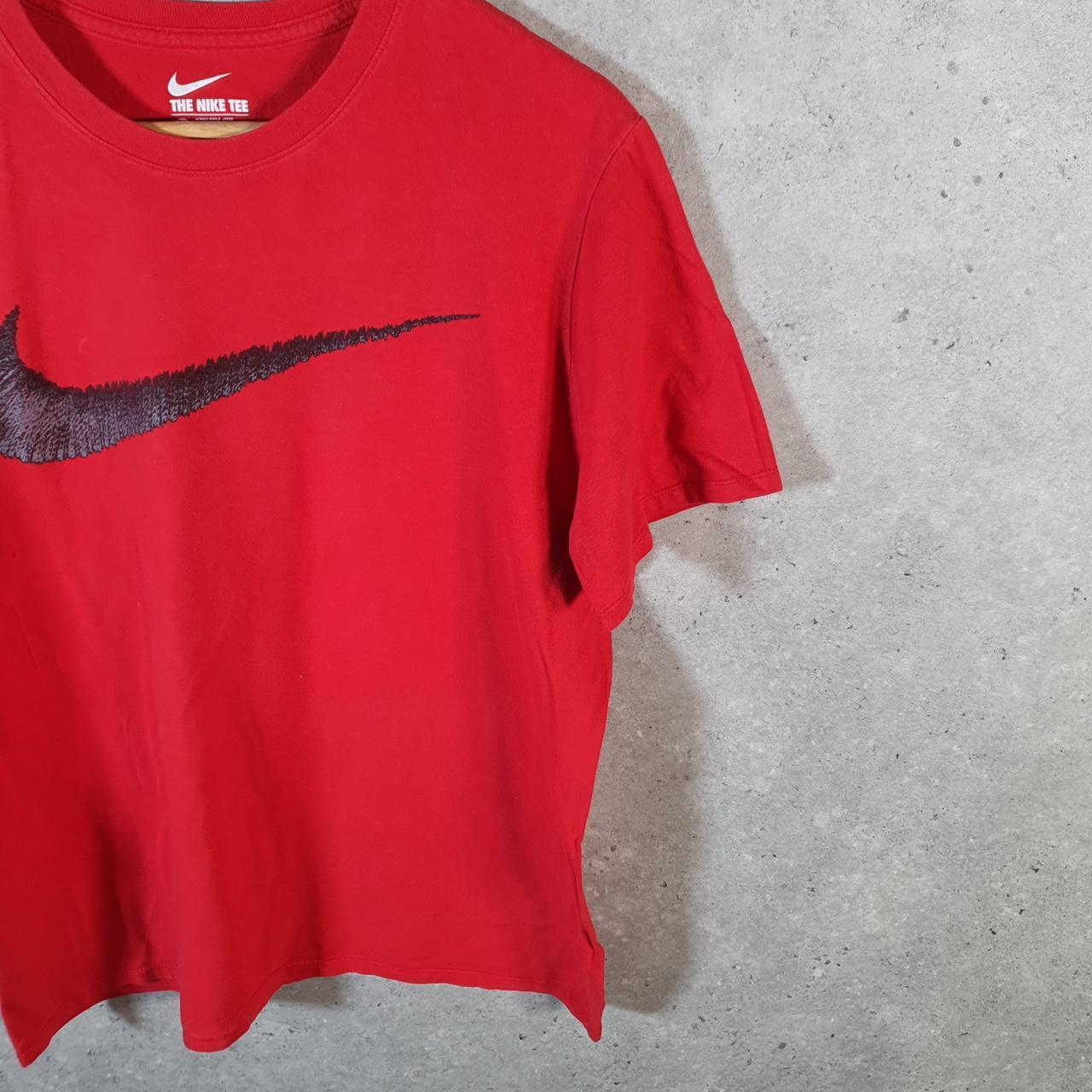 Vintage Nike Club Spellout T Shirt Men’s Large Red Logo Swoosh Athletic