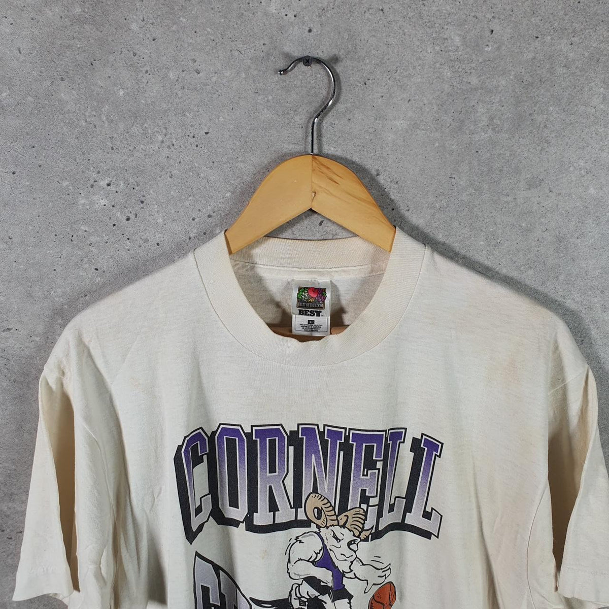 Vintage Fruit of the Loom Best Cornell Shootout 1997 Single Stitch T Shirt Men’s Large White Big Fish Vintage